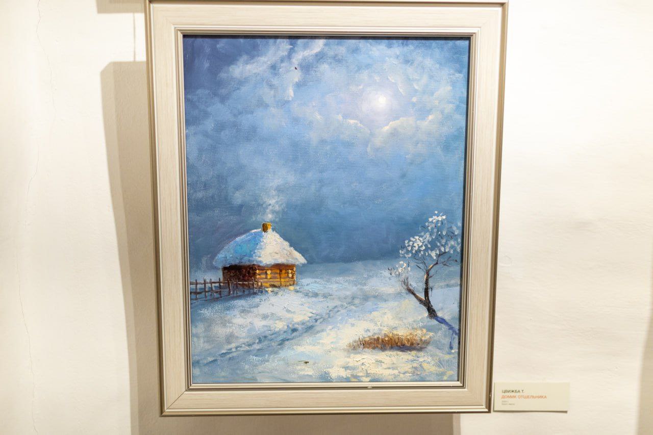 В Пскове открылась выставка картин из собрания Каманского монастыря В Пскове открылась выставка картин из собрания Каманского монастыря