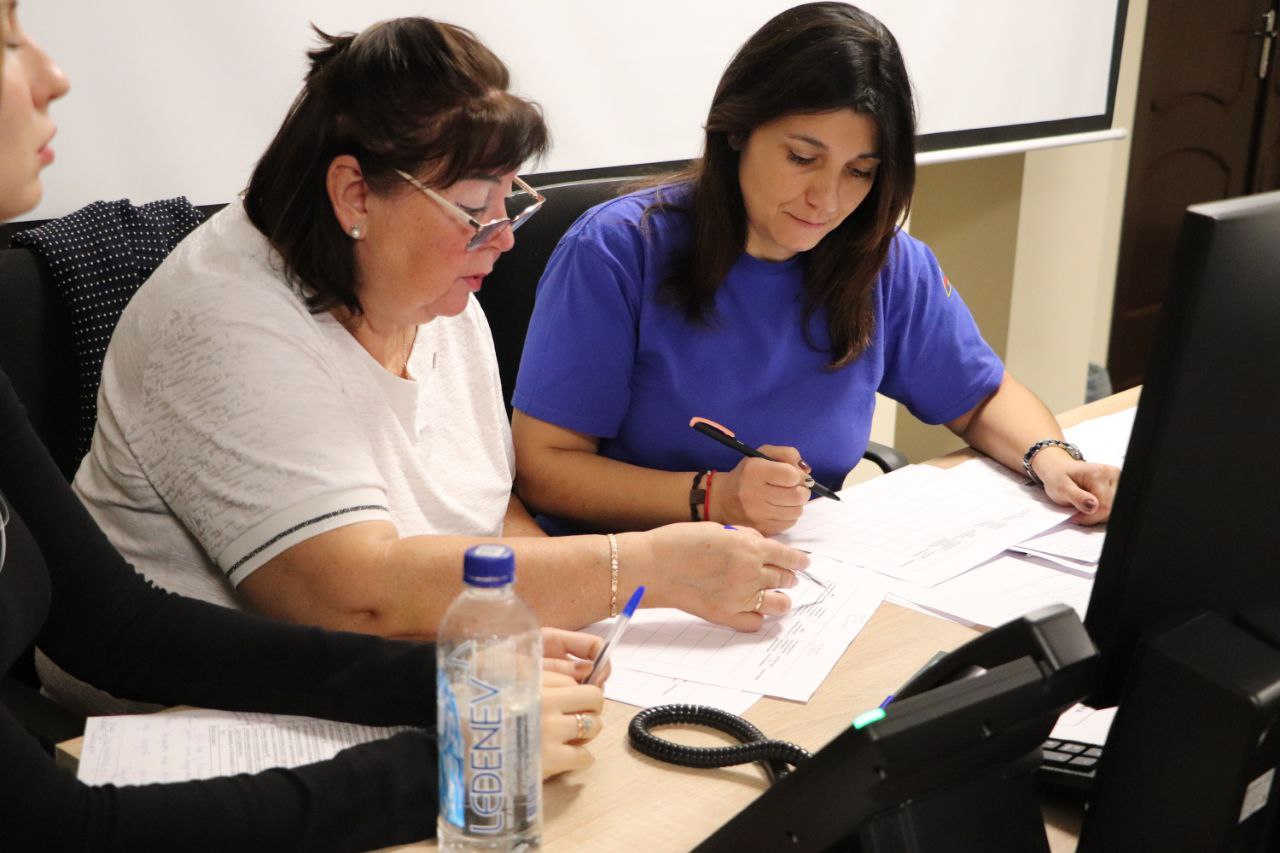 Тренировка специалистов «Горячей линии» Тренировка специалистов «Горячей линии»