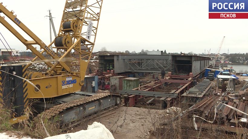 Более ста человек задействованы на строительстве Северного обхода Пскова