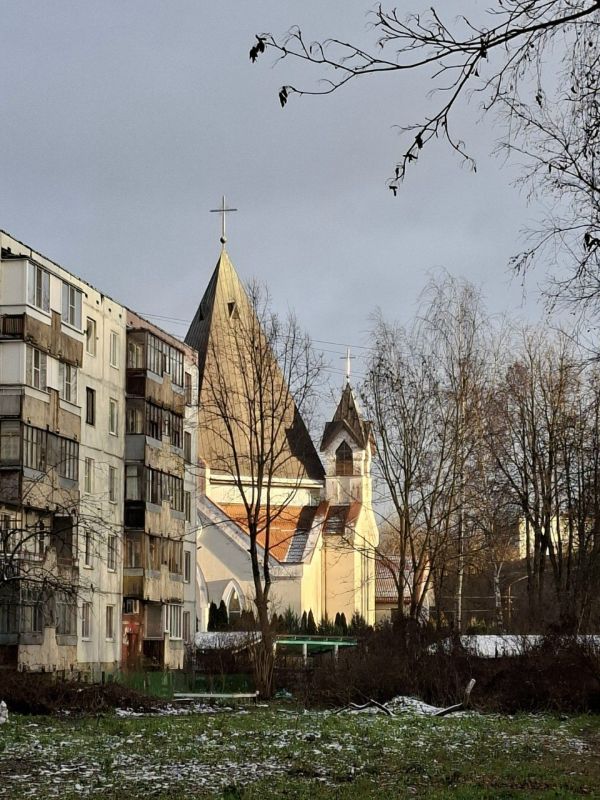 Псковский ЦГМС — филиал ФГБУ «Северо-Западное УГМС» — представил прогноз погоды на пятницу, 22 ноября 2025 года