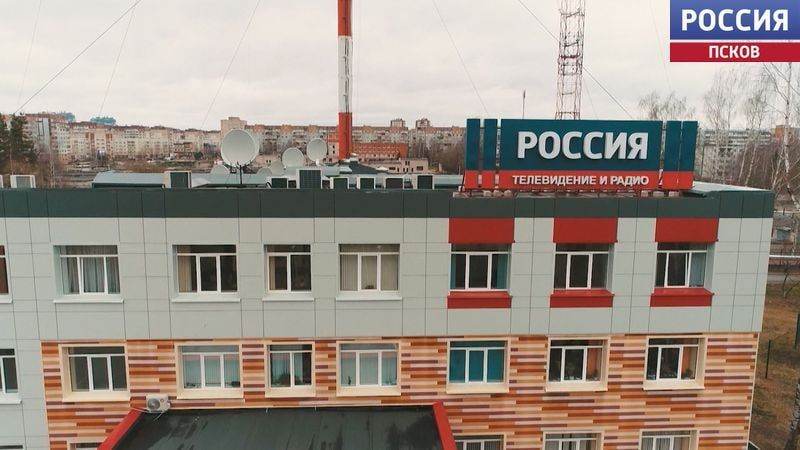  ,   &quot; &quot;   &quot;&quot;    :