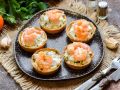 Гастрономическая элегантность: Тарталетки с творожным сыром и креветками