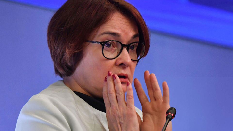 Экономист предупреждает: как нестабильность может отразиться на ваших вкладах в 2025 году