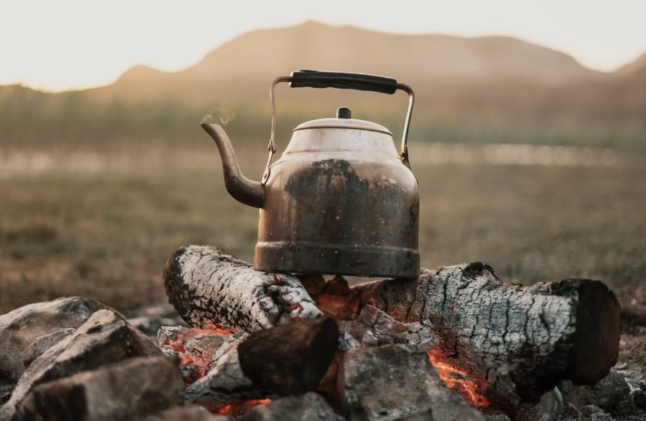 Накипь в чайнике: как избежать и эффективно удалить налёт для чистоты и здоровья