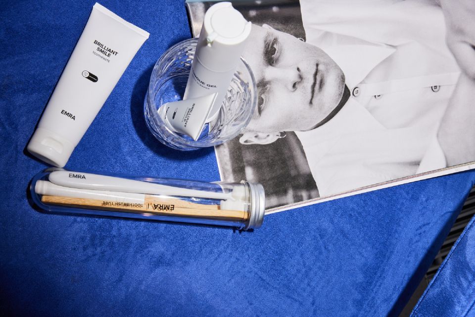 Как сохранить свежесть дыхания, если закончилась зубная паста: полезные альтернативы