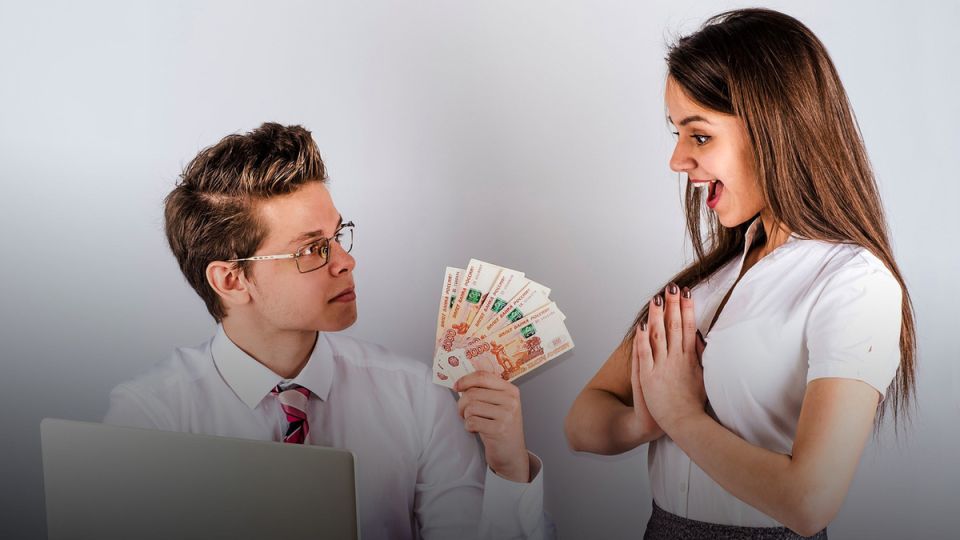 МФО «Езаем»: финансовые ловушки на фоне заманчивых предложений