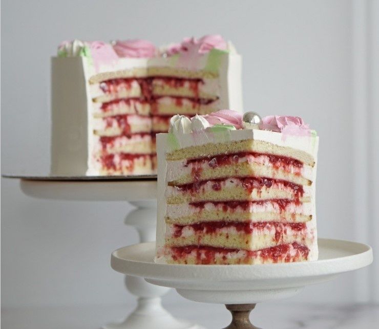 Как сохранить свежесть и вкус вашего торта: практическое руководство