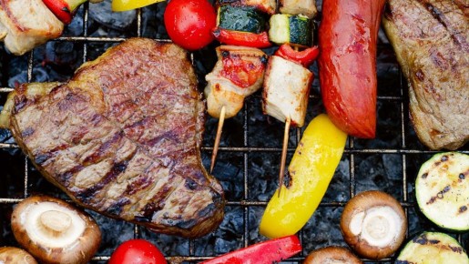 Овощи сметут быстрее, чем шашлык: вот как вкусно запечь их на мангале