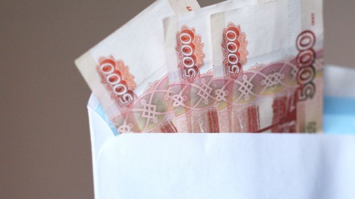 Теневые зарплаты: как Россия борется с нелегальной занятостью