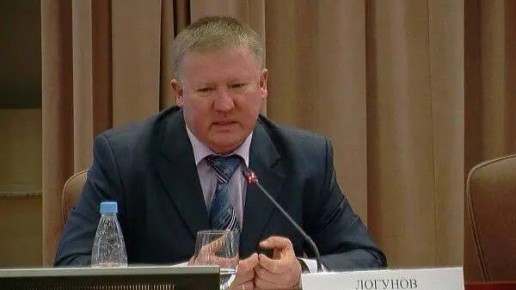 -                1997  2000 