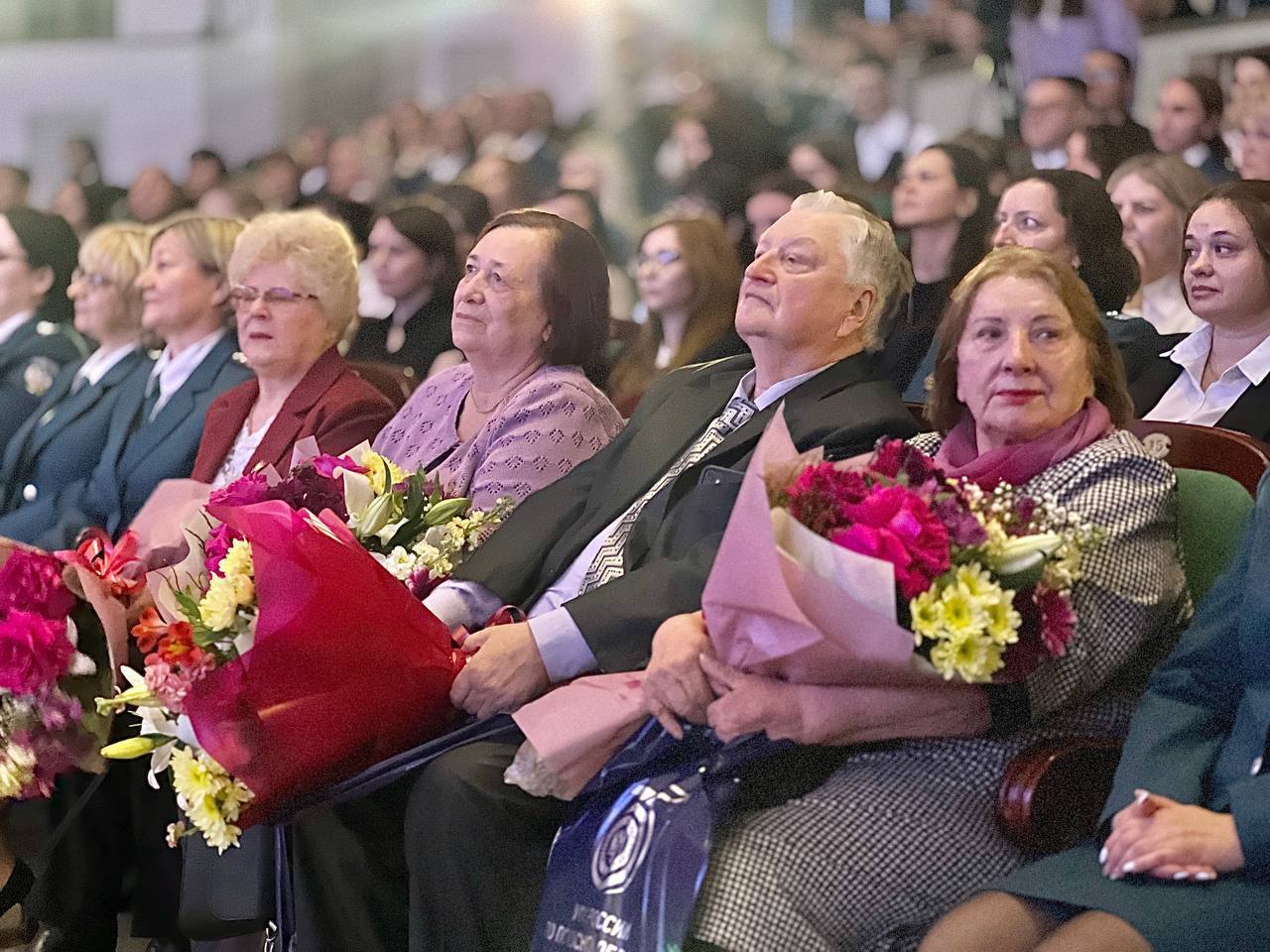 Елкин Борис: Поздравляю коллектив Управления федеральной налоговой службы по Псковской области с 35-летием со дня образования! Елкин Борис: Поздравляю коллектив Управления федеральной налоговой службы по Псковской области с 35-летием со дня образования!