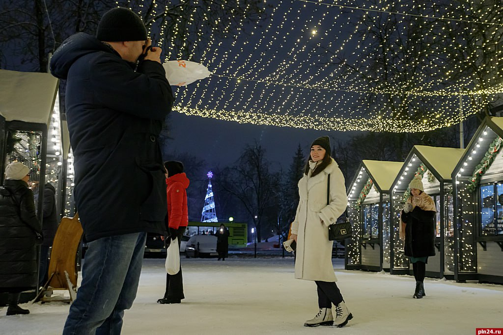 32% псковичей считают длинные новогодние каникулы — оптимальным вариантом празднования Нового года