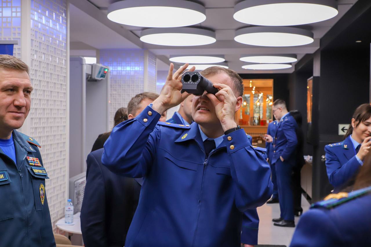 В Пскове завершился первый межрегиональный форум «Молодежь и закон» В Пскове завершился первый межрегиональный форум «Молодежь и закон»