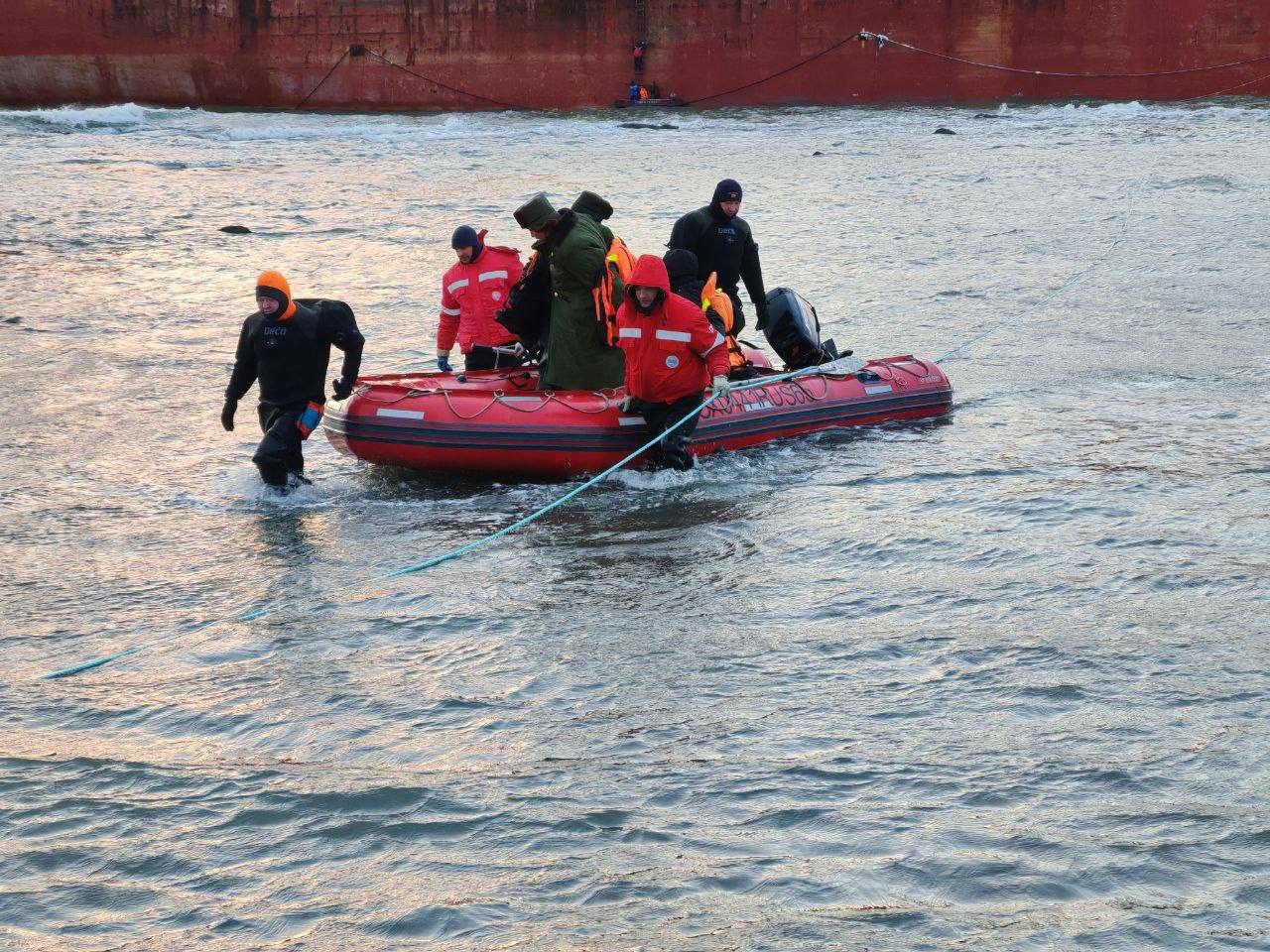 Специалисты Морспасслужбы завершили операцию по спасению экипажа китайского сухогруза An Yang 2 Специалисты Морспасслужбы завершили операцию по спасению экипажа китайского сухогруза An Yang 2