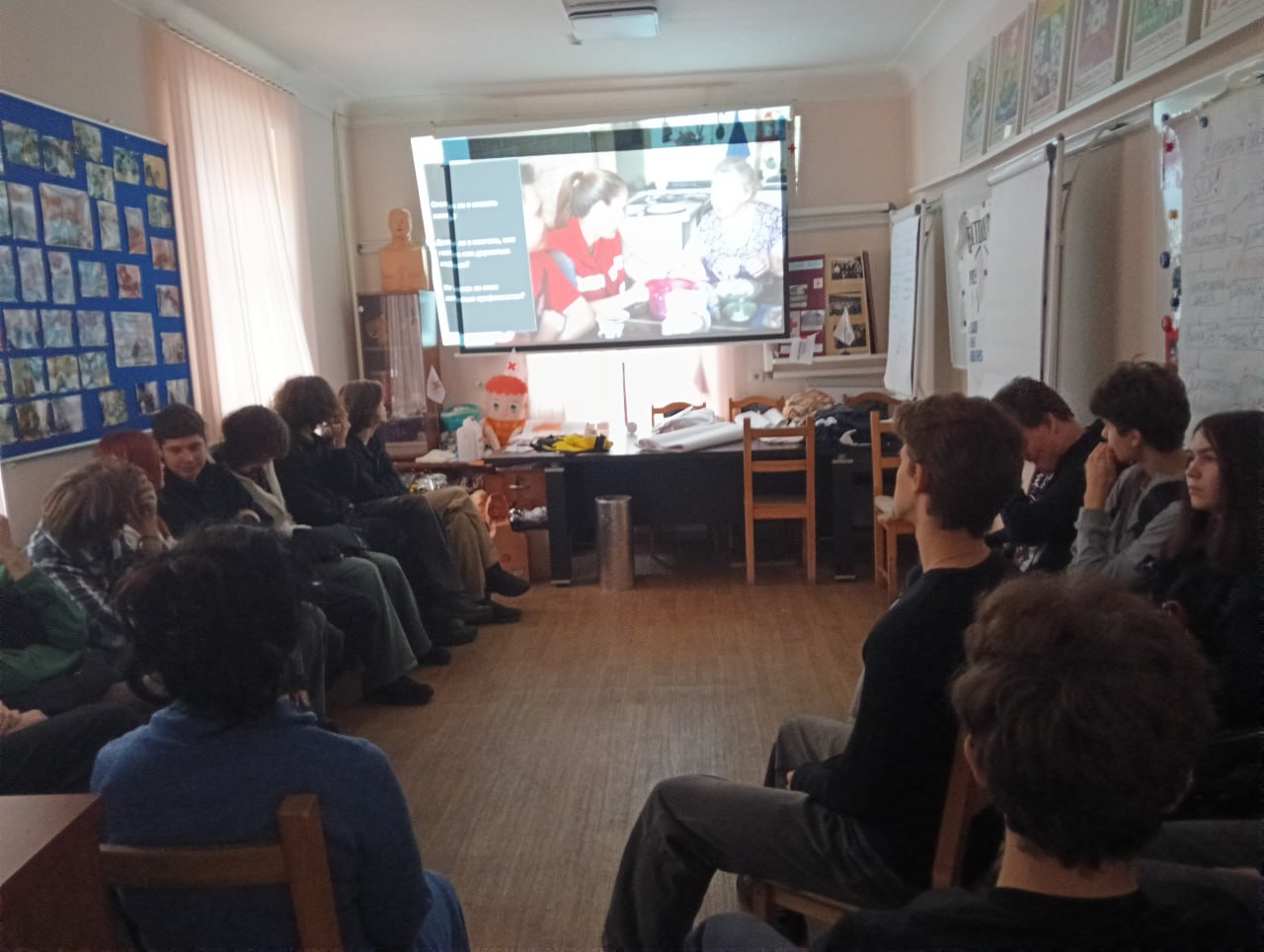 Студентов колледжа ПсковГУ обучили основам первой психологической помощи