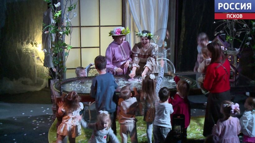 В Пскове стартовал Всероссийский фестиваль бэби-спектаклей "Кроха-фест" В Пскове стартовал Всероссийский фестиваль бэби-спектаклей "Кроха-фест"