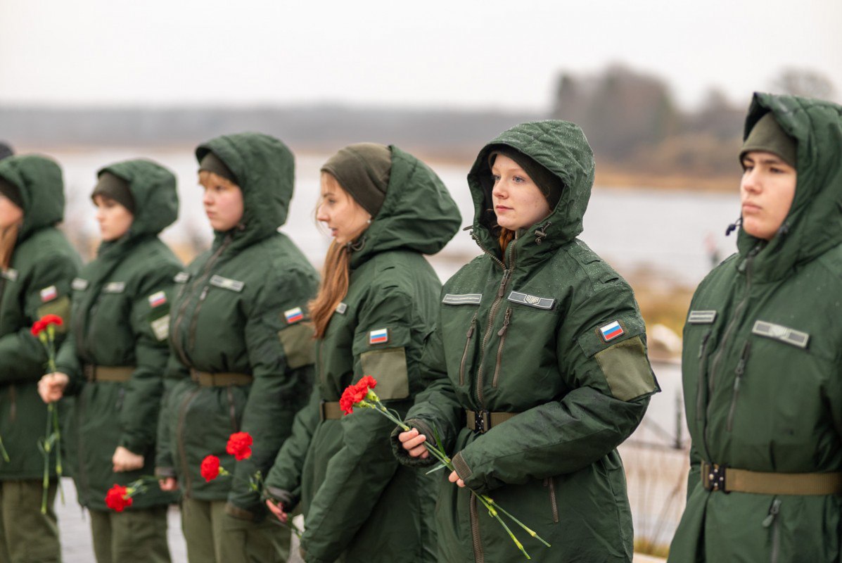 В День Героев Отечества во вторник в Псковской области прошли памятные мероприятия В День Героев Отечества во вторник в Псковской области прошли памятные мероприятия