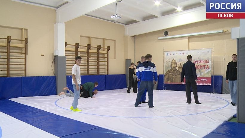 "Дружина Довмонта". Cильнейшие самбисты со всего Северо-Запада собрались в Печорах "Дружина Довмонта". Cильнейшие самбисты со всего Северо-Запада собрались в Печорах