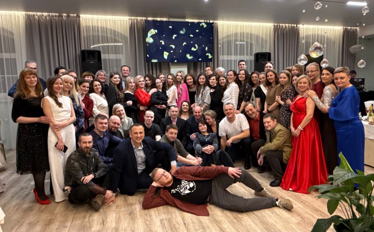 Сегодня мы от всей души и с огромной теплотой поздравляем нашего дорогого директора ГТРК "Псков" – Наталью Александровну Юрченко! Сегодня мы от всей души и с огромной теплотой поздравляем нашего дорогого директора ГТРК "Псков" – Наталью Александровну Юрченко!