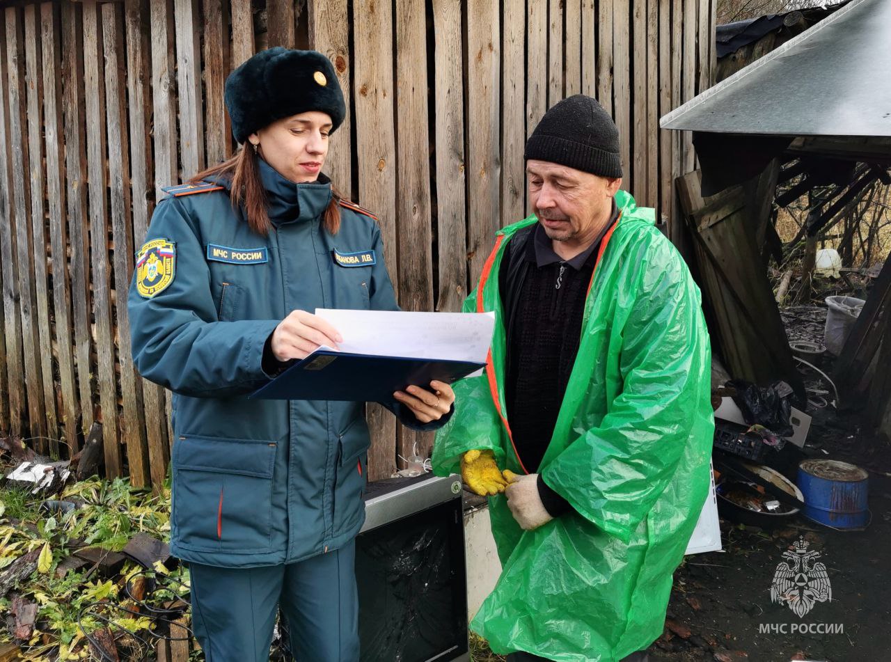 #Профилактика. Сегодня целях профилактики и предупреждения пожаров в жилом секторе и предотвращения детской гибели на пожарах сотрудниками управления надзорной деятельности и профилактической работы Главного управления...