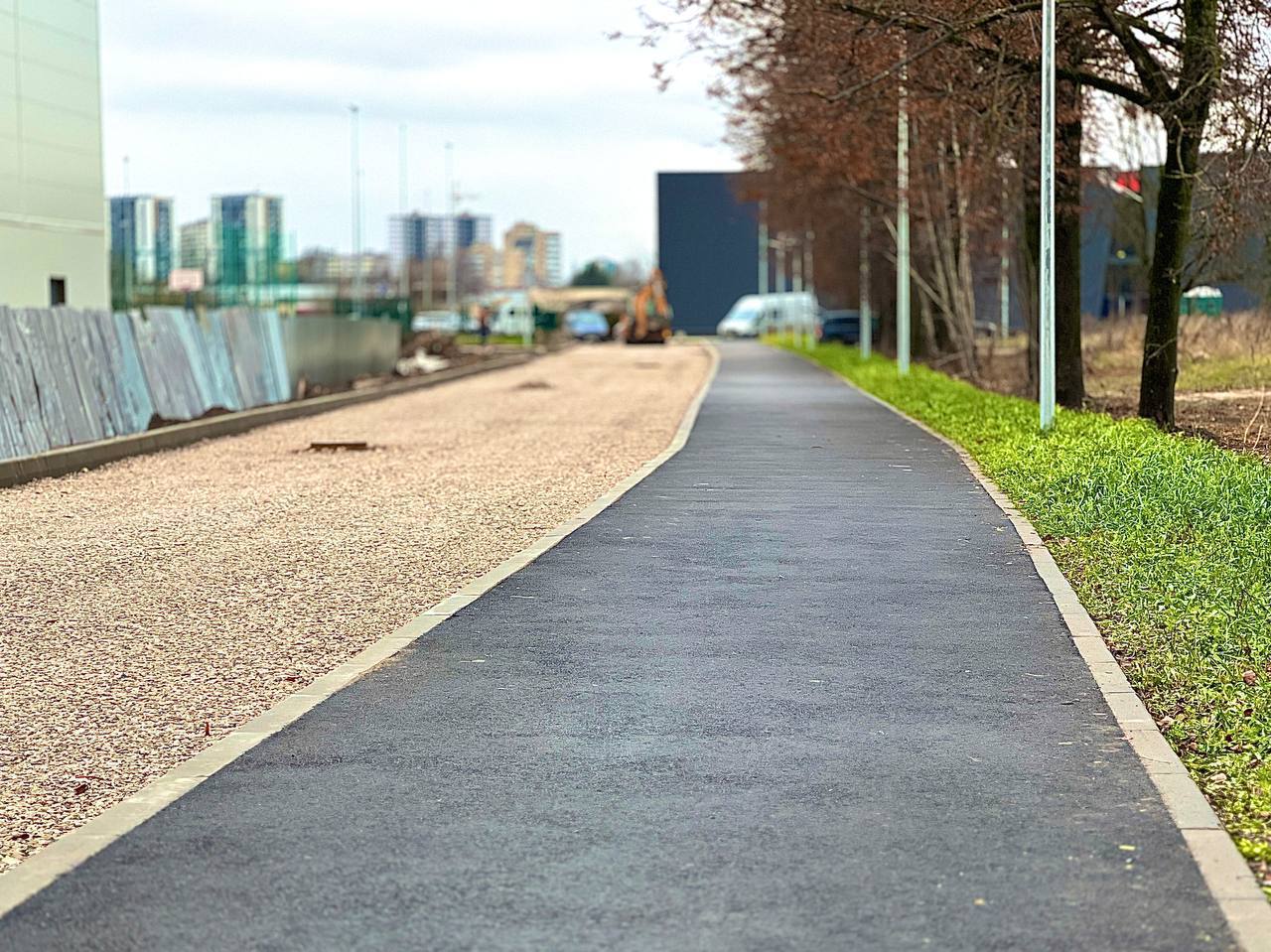 Елкин Борис: 6 Вместе с депутатом Псковской городской Думы Евгением Васильевым побывал в округе №6, чтобы на месте оценить выполненные работы и обсудить с жителями вопросы, которые требуют нашего внимания Елкин Борис: 6 Вместе с депутатом Псковской городской Думы Евгением Васильевым побывал в округе №6, чтобы на месте оценить выполненные работы и обсудить с жителями вопросы, которые требуют нашего внимания