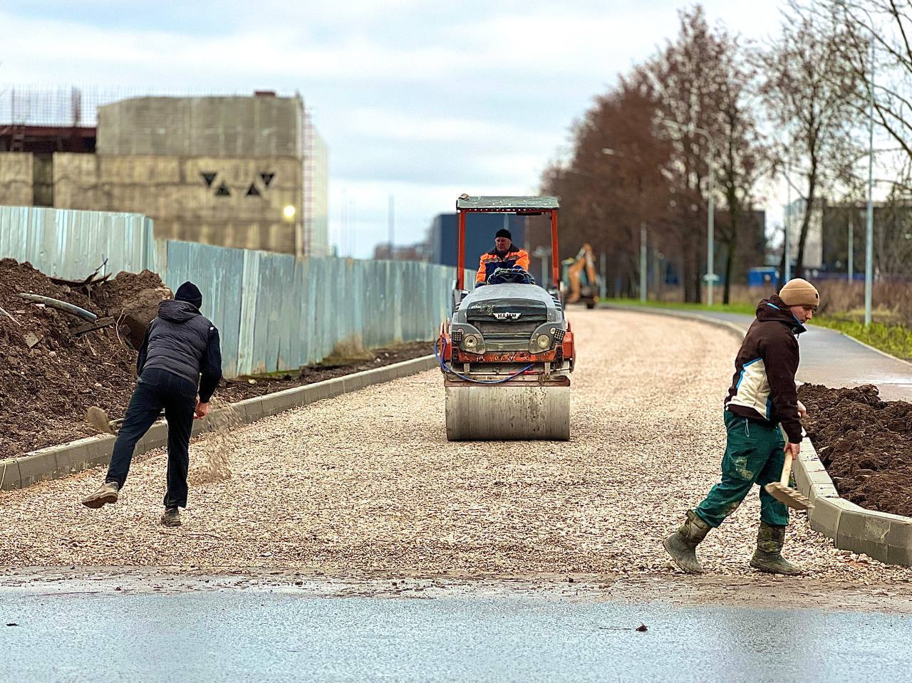 Елкин Борис: 6 Вместе с депутатом Псковской городской Думы Евгением Васильевым побывал в округе №6, чтобы на месте оценить выполненные работы и обсудить с жителями вопросы, которые требуют нашего внимания Елкин Борис: 6 Вместе с депутатом Псковской городской Думы Евгением Васильевым побывал в округе №6, чтобы на месте оценить выполненные работы и обсудить с жителями вопросы, которые требуют нашего внимания