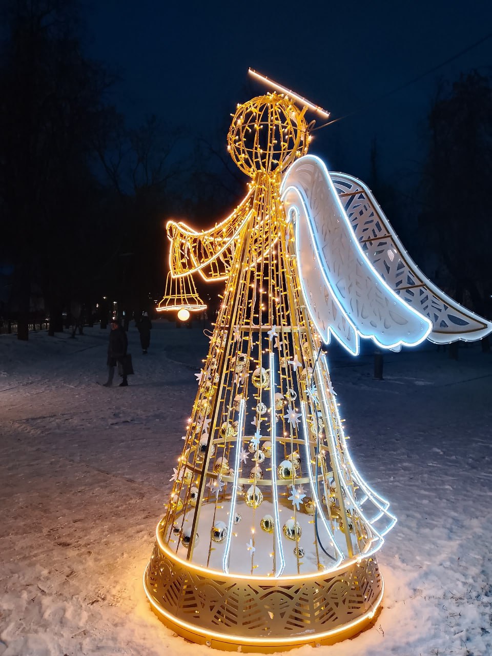 Теплый декабрьский день с юго-западным ветром ждет псковичей 16 декабря Теплый декабрьский день с юго-западным ветром ждет псковичей 16 декабря