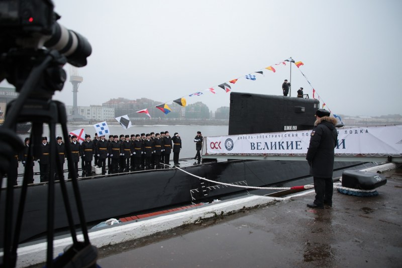 Подлодка «Великие Луки» вошла в состав Балтийского флота
