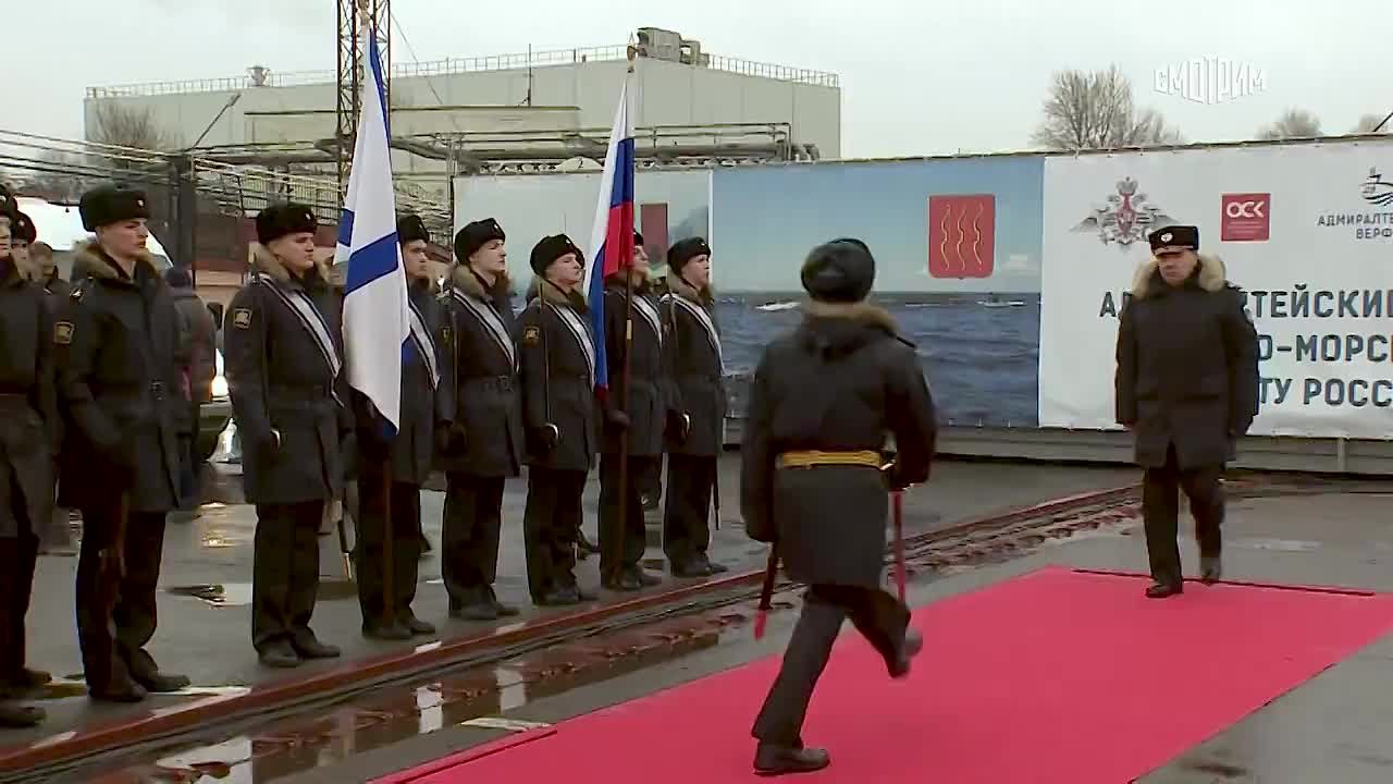 Дизельная подводная лодка "Великие Луки" вошла в состав Военно-морского флота в Петербурге