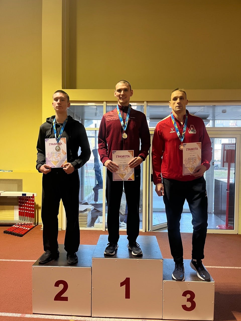 Псковские спортсмены завоевали 11 золотых медалей на областном чемпионате по лёгкой атлетике Псковские спортсмены завоевали 11 золотых медалей на областном чемпионате по лёгкой атлетике