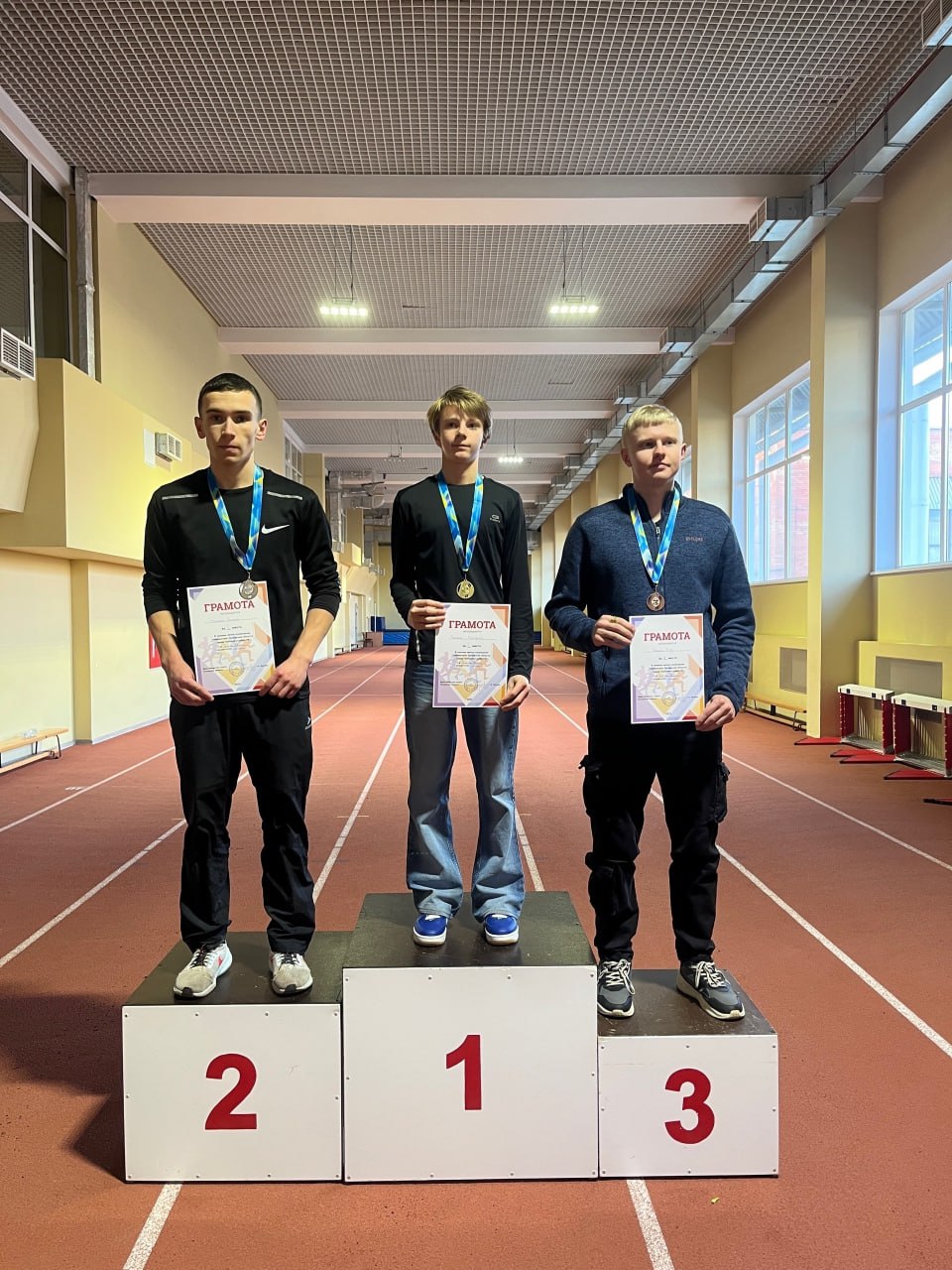 Псковские спортсмены завоевали 11 золотых медалей на областном чемпионате по лёгкой атлетике Псковские спортсмены завоевали 11 золотых медалей на областном чемпионате по лёгкой атлетике