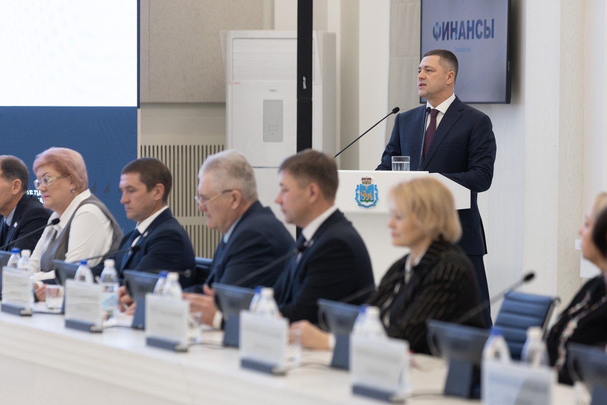 Педагогические работники, которые подготовили призеров и победителей регионального этапа Всероссийской олимпиады школьников, и сами обучающиеся будут получать поощрительные выплаты за свои успехи Педагогические работники, которые подготовили призеров и победителей регионального этапа Всероссийской олимпиады школьников, и сами обучающиеся будут получать поощрительные выплаты за свои успехи