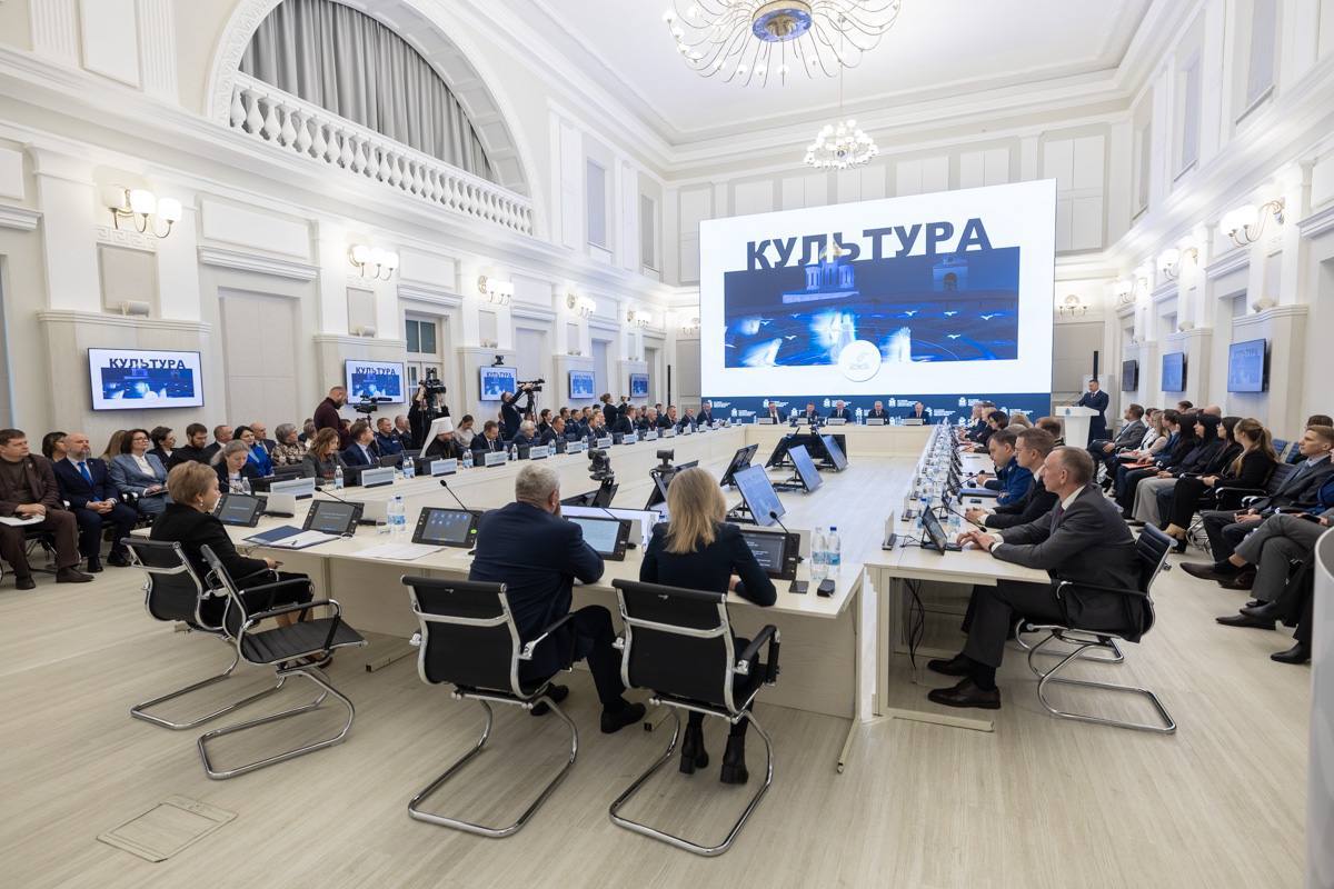 Елкин Борис: Перед принятием бюджета Псковской области на 2026 год Губернатор Михаил Ведерников выступил с бюджетным посланием Елкин Борис: Перед принятием бюджета Псковской области на 2026 год Губернатор Михаил Ведерников выступил с бюджетным посланием