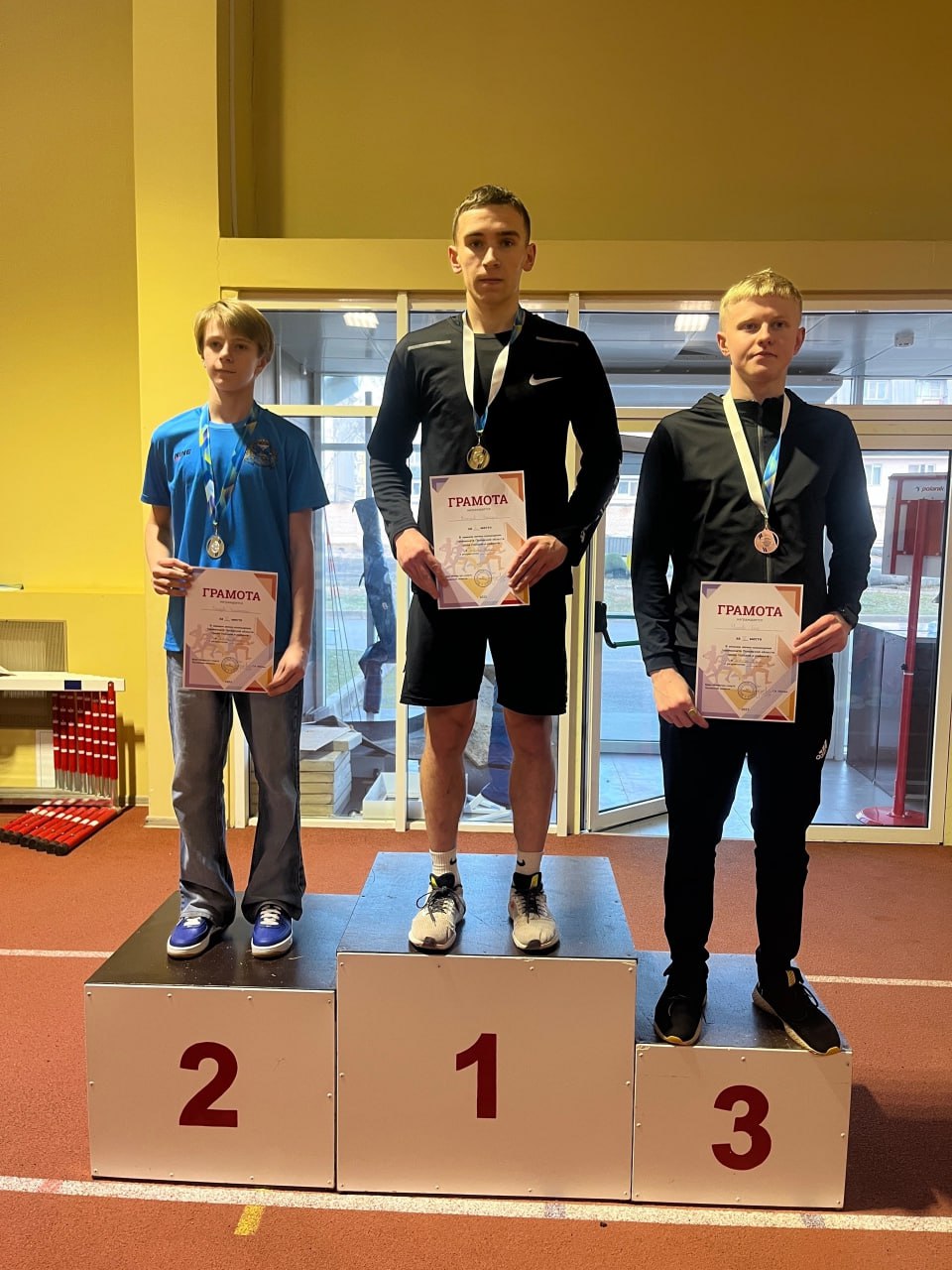 Псковские спортсмены завоевали 11 золотых медалей на областном чемпионате по лёгкой атлетике Псковские спортсмены завоевали 11 золотых медалей на областном чемпионате по лёгкой атлетике