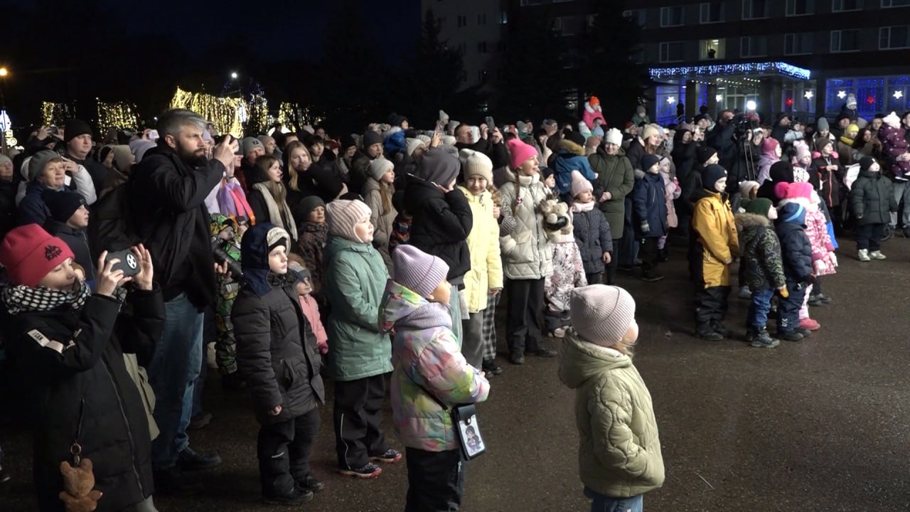 Снега нет, но настроение в южной столице региона новогоднее Снега нет, но настроение в южной столице региона новогоднее