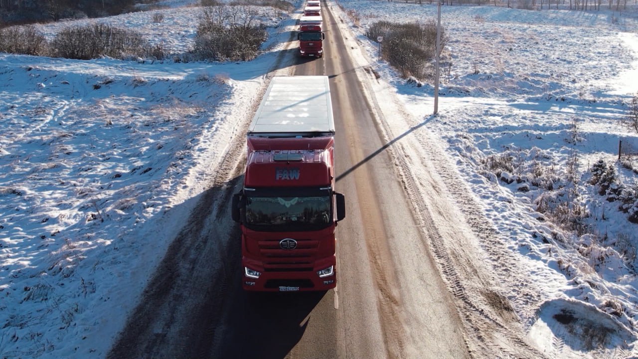 В преддверии Нового года Великолукский мясокомбинат отправил очередную партию помощи бойцам, находящимся в зоне специальной военной операции В преддверии Нового года Великолукский мясокомбинат отправил очередную партию помощи бойцам, находящимся в зоне специальной военной операции