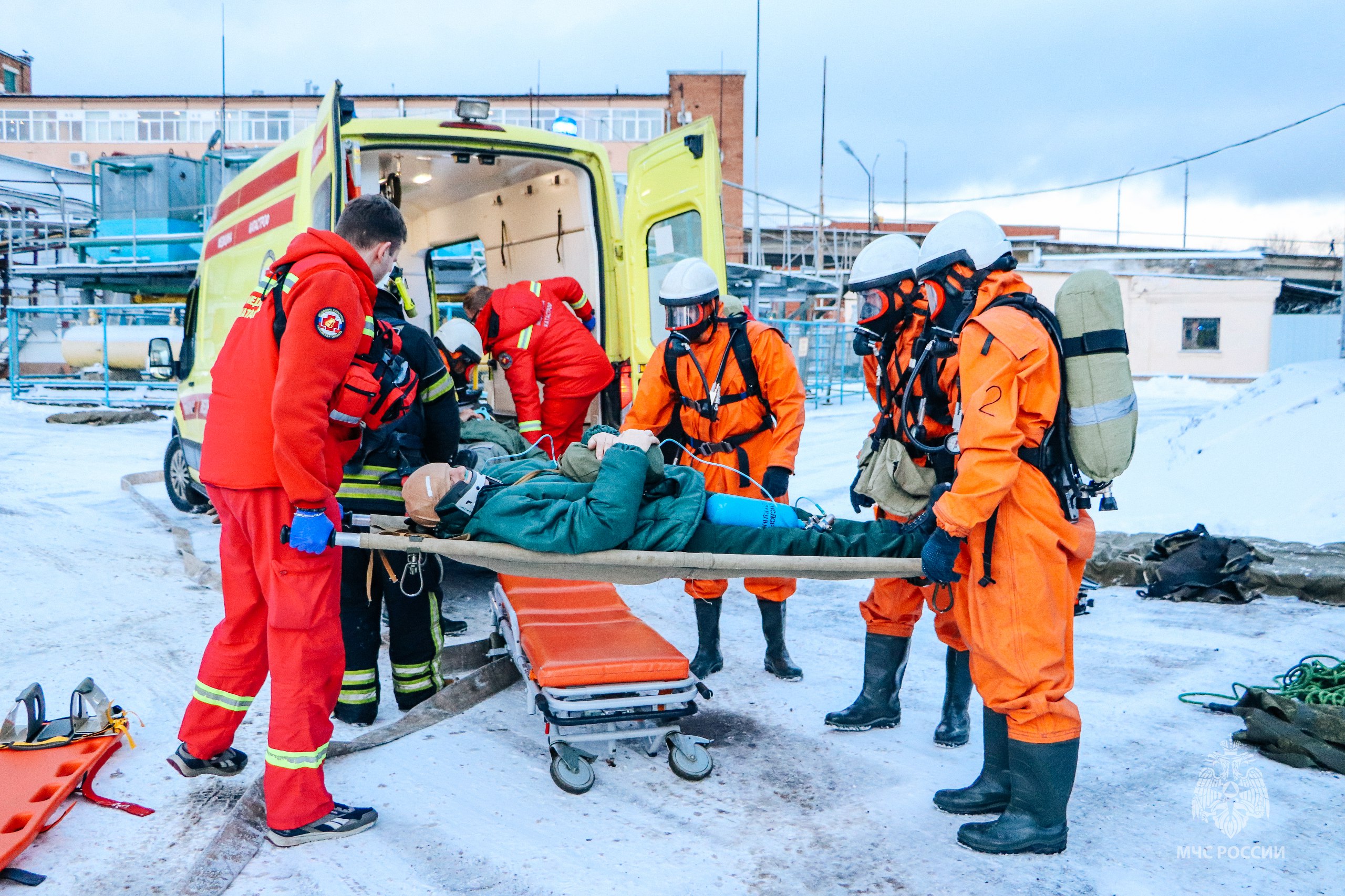 На территории ОАО "Псковский гормолзавод" прошли тактико-специальные учения На территории ОАО "Псковский гормолзавод" прошли тактико-специальные учения