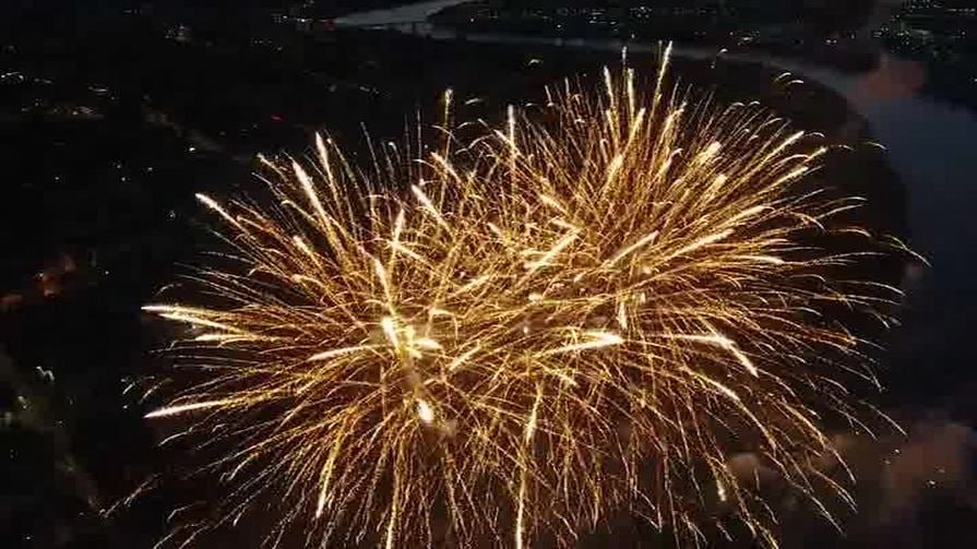 Напоминаем, в Псковской области скорректировали режим запуска фейерверков: разрешено с 00:00 31 декабря до 10:00 2 января