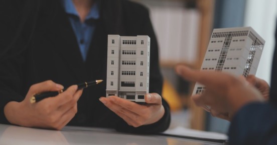 Обсуждение новых подходов в управлении многоквартирными домами на заседании Совета по ЖКХ