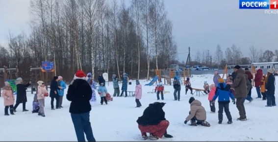 Большой детский праздник прошел в микрорайоне "Соколицы"