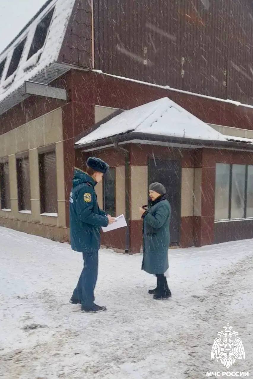 #Профилактика. Сотрудники Главного управления МЧС России по Псковской области продолжают осуществлять профилактические рейды, направленные на предупреждение пожаров и гибели на них людей #Профилактика. Сотрудники Главного управления МЧС России по Псковской области продолжают осуществлять профилактические рейды, направленные на предупреждение пожаров и гибели на них людей