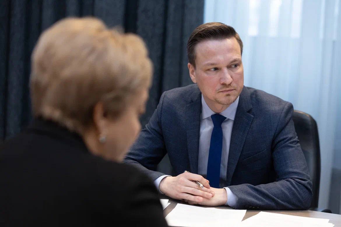 Михаил Ведерников проконтролировал ход работ по строительству и ремонту учреждений образования Псковской области Михаил Ведерников проконтролировал ход работ по строительству и ремонту учреждений образования Псковской области