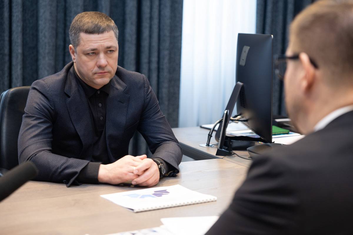 В первый рабочий день нового года прошла традиционная встреча Губернатора Псковской области Михаила Ведерникова с председателем Избирательной комиссии региона Игорем Соповым В первый рабочий день нового года прошла традиционная встреча Губернатора Псковской области Михаила Ведерникова с председателем Избирательной комиссии региона Игорем Соповым