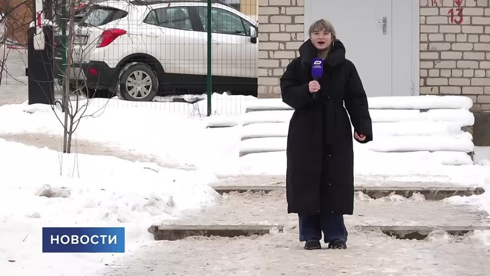 Ушибы, вывихи, переломы.. По данным медиков, в гололед число пострадавших от травм при падении увеличивается вдвое. Как не пополнить печальную статистику и уберечь себя от визита к врачу, разбиралась наша съемочная группа