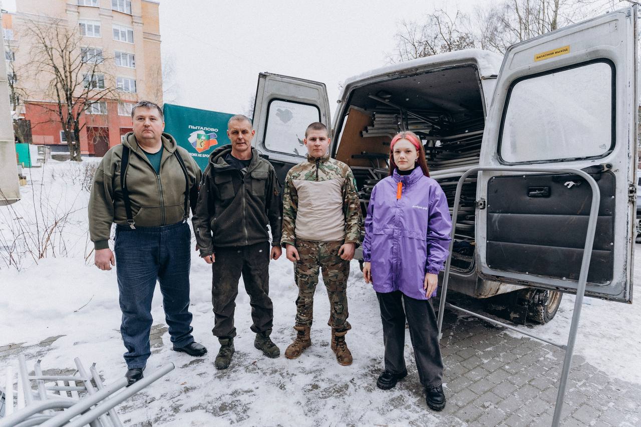 35 кроватей отправили бойцам в госпиталь в Донецкой области