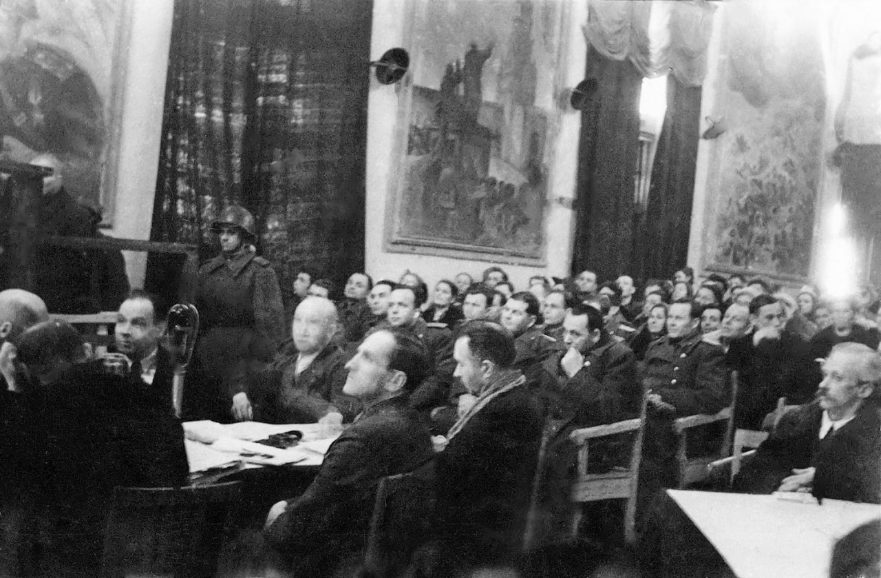 Хотелось о таком покороче, но вот пишешь и не понимаешь, почему хотя бы эту историю не рассказыват детям в школе Хотелось о таком покороче, но вот пишешь и не понимаешь, почему хотя бы эту историю не рассказыват детям в школе