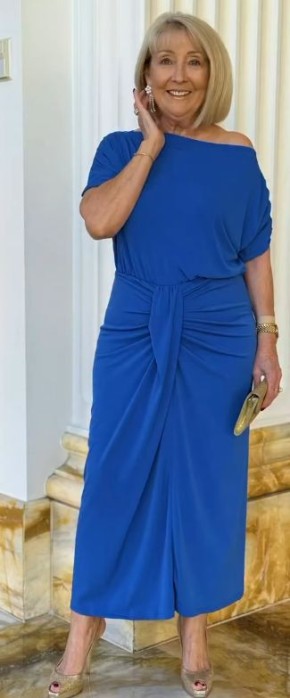 Праздничные образы после 60: спокойные решения для любого торжества