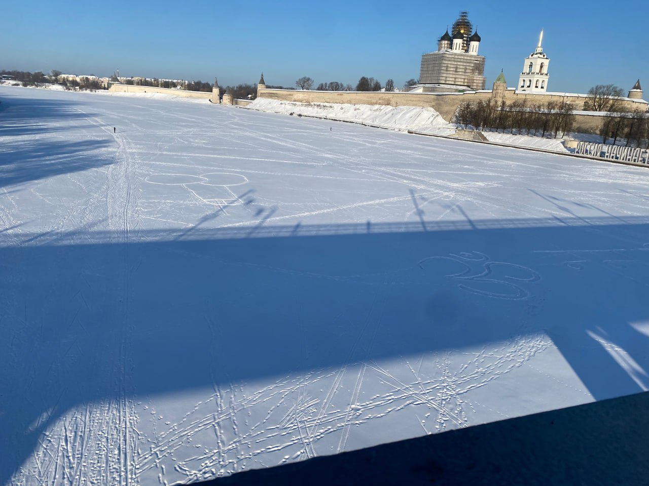 Есть, правда, письмена не только на санскрите Есть, правда, письмена не только на санскрите