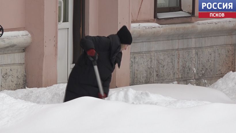 В Великих Луках установлен исторический рекорд по высоте снежного покрова В Великих Луках установлен исторический рекорд по высоте снежного покрова
