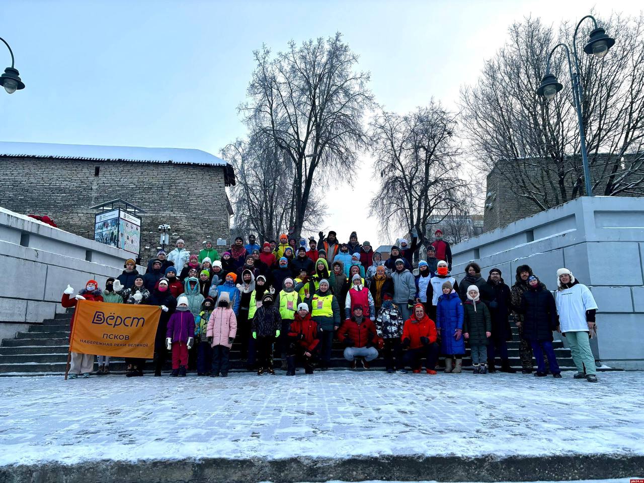 Более 1,5 тысяч пельменей слепили волонтёры для забега на 5 вёрст в Пскове